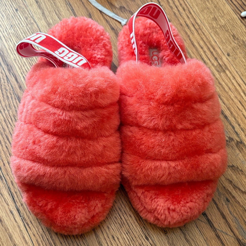 UGG Vibrant Coral Fluffy Slippers